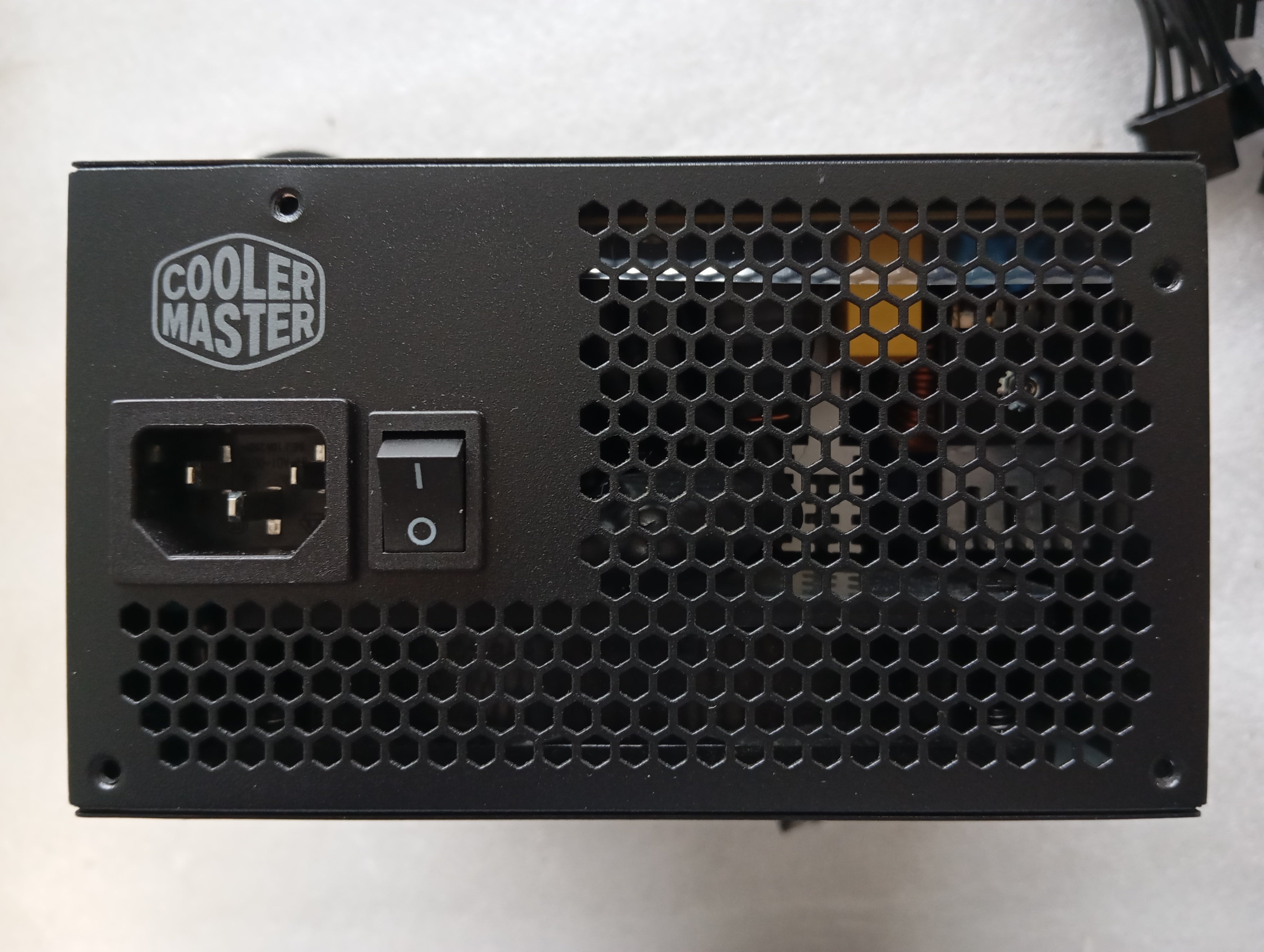 Refurbished Cooler Master MasterWatt 550 Refurbished Cooler Master MasterWatt 550